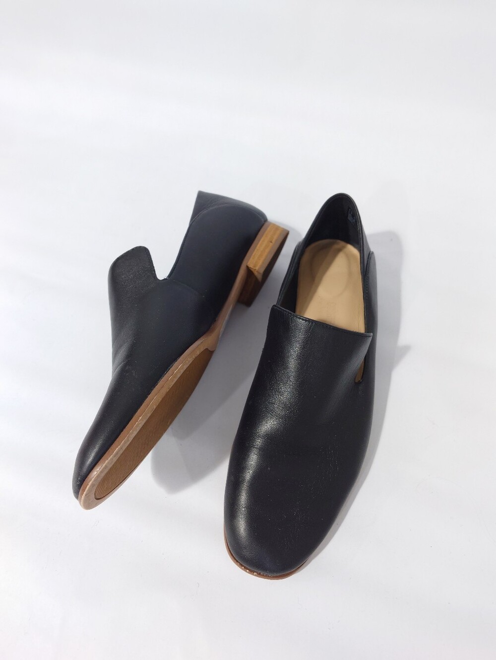 Clarks Pure Viola Black Leather Loafers Flats Size 9.5 M